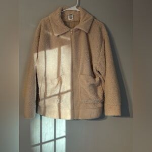Victorias Secret PINK Sherpa jacket. Size small.